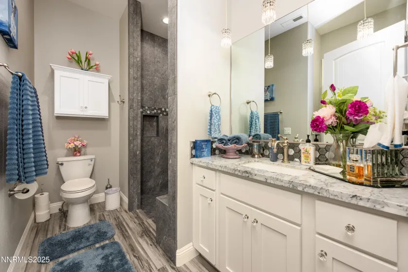 2092 Canterbury, Carson City, Nevada 89703, 4 Bedrooms Bedrooms, ,5 BathroomsBathrooms,Residential,Residential,Canterbury,250051795