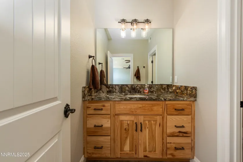 2092 Canterbury, Carson City, Nevada 89703, 4 Bedrooms Bedrooms, ,5 BathroomsBathrooms,Residential,Residential,Canterbury,250051795