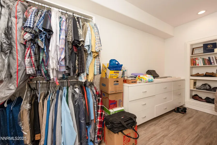 2092 Canterbury, Carson City, Nevada 89703, 4 Bedrooms Bedrooms, ,5 BathroomsBathrooms,Residential,Residential,Canterbury,250051795