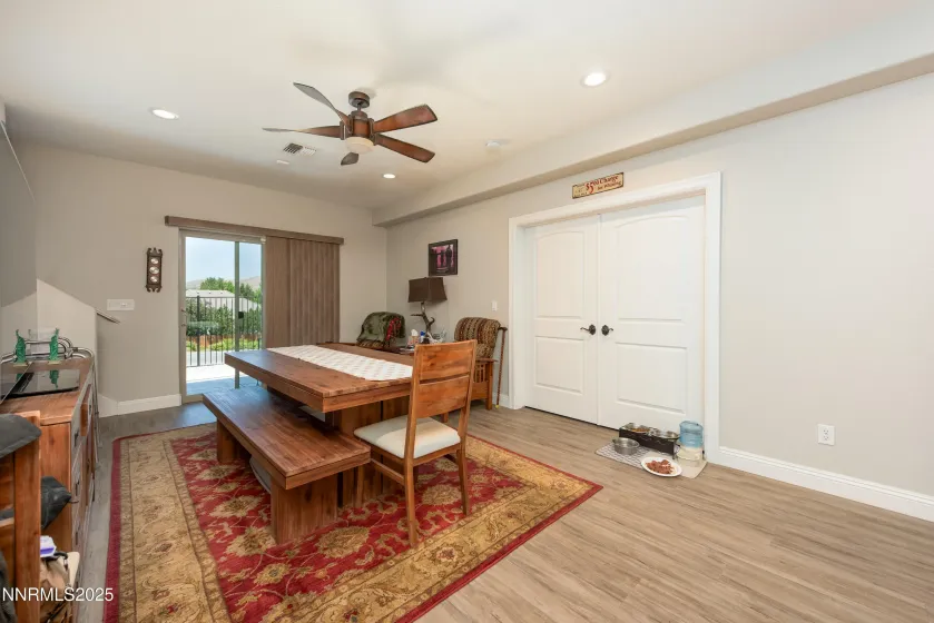 2092 Canterbury, Carson City, Nevada 89703, 4 Bedrooms Bedrooms, ,5 BathroomsBathrooms,Residential,Residential,Canterbury,250051795