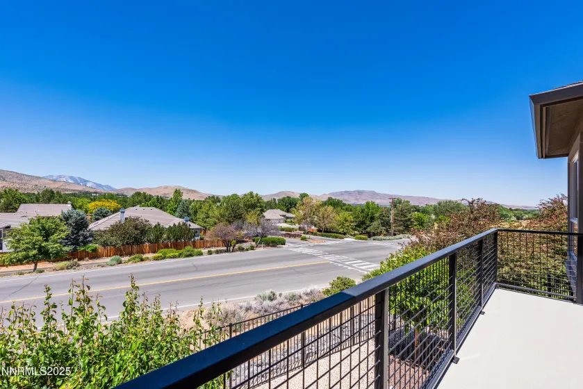 2092 Canterbury, Carson City, Nevada 89703, 4 Bedrooms Bedrooms, ,5 BathroomsBathrooms,Residential,Residential,Canterbury,250051795