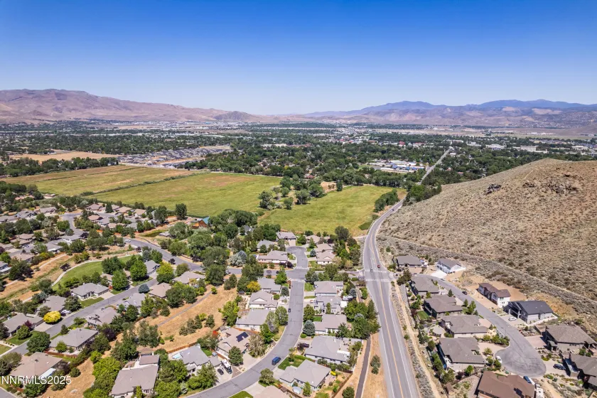 2092 Canterbury, Carson City, Nevada 89703, 4 Bedrooms Bedrooms, ,5 BathroomsBathrooms,Residential,Residential,Canterbury,250051795