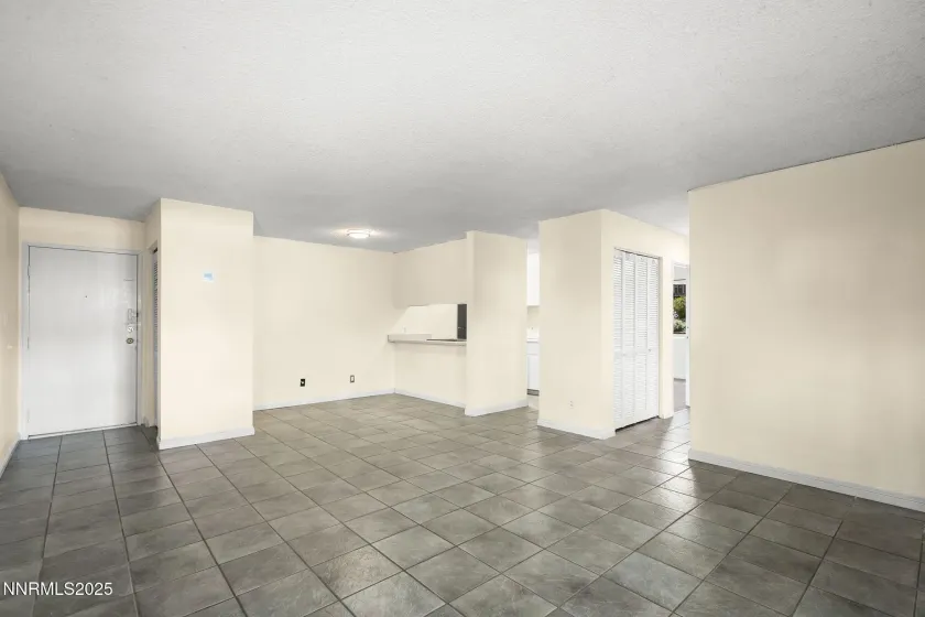 2450 Lymbery, Reno, Nevada 89509, 2 Bedrooms Bedrooms, ,1 BathroomBathrooms,Residential,Residential,Lymbery,260001176