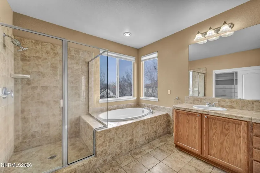 475 Parade, Reno, Nevada 89521, 4 Bedrooms Bedrooms, ,3 BathroomsBathrooms,Residential,Residential,Parade,260001197