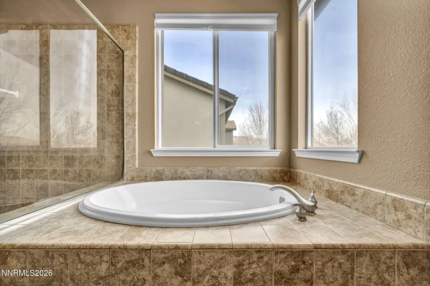 475 Parade, Reno, Nevada 89521, 4 Bedrooms Bedrooms, ,3 BathroomsBathrooms,Residential,Residential,Parade,260001197