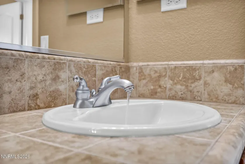 475 Parade, Reno, Nevada 89521, 4 Bedrooms Bedrooms, ,3 BathroomsBathrooms,Residential,Residential,Parade,260001197