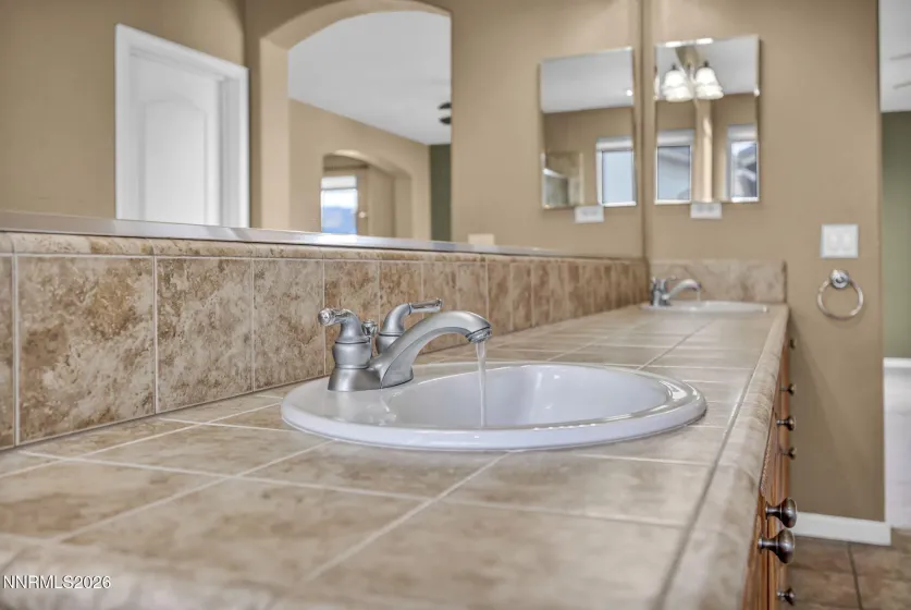 475 Parade, Reno, Nevada 89521, 4 Bedrooms Bedrooms, ,3 BathroomsBathrooms,Residential,Residential,Parade,260001197