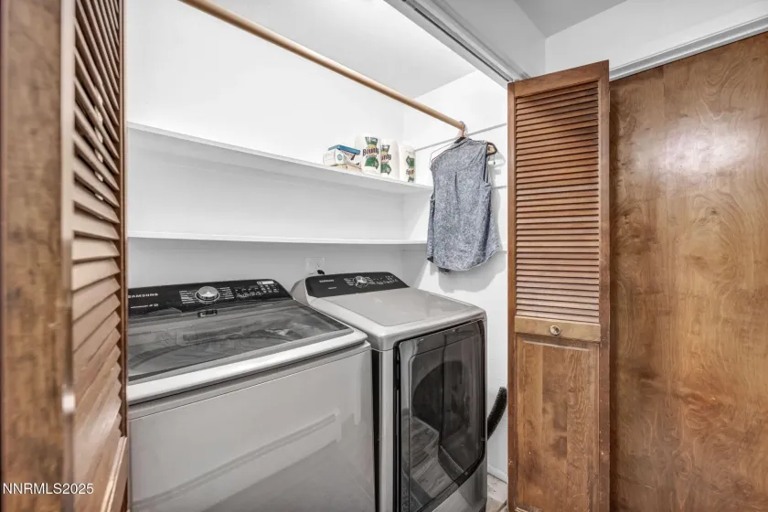 1216 Enterprize, Carson City, Nevada 89703, 3 Bedrooms Bedrooms, ,2 BathroomsBathrooms,Residential,Residential,Enterprize,250058993