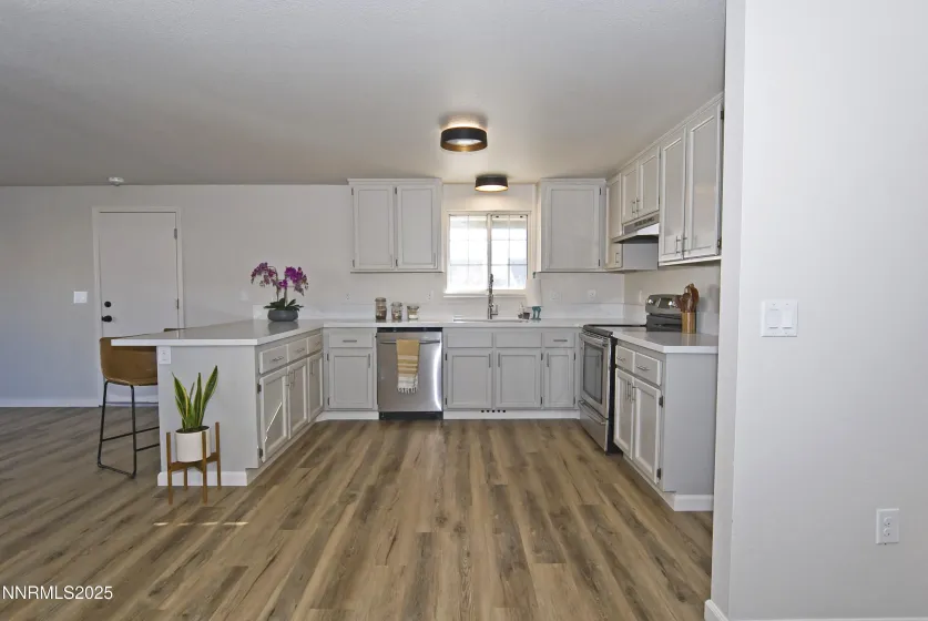 1654 Spooner, Carson City, Nevada 89706, 3 Bedrooms Bedrooms, ,2 BathroomsBathrooms,Residential,Residential,Spooner,250058713