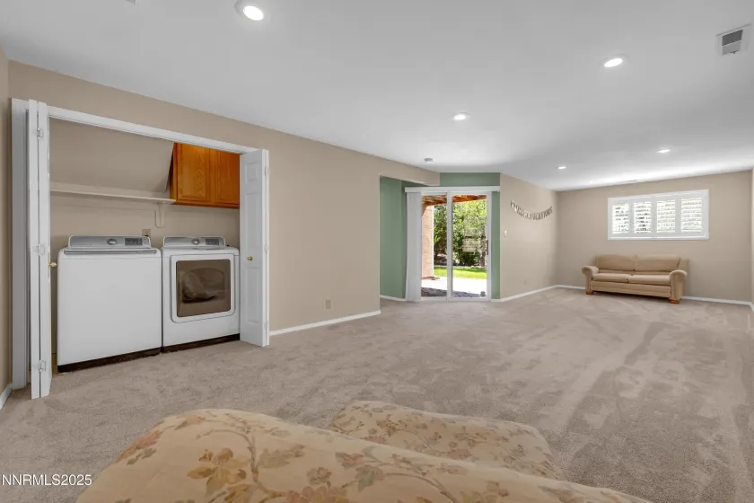 6515 Jamon, Sparks, Nevada 89436, 4 Bedrooms Bedrooms, ,3 BathroomsBathrooms,Residential,Residential,Jamon,250053501