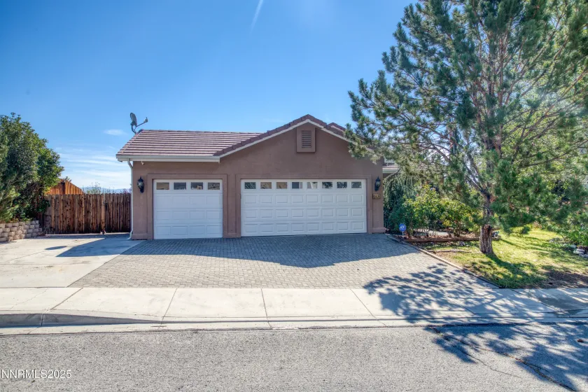 6515 Jamon, Sparks, Nevada 89436, 4 Bedrooms Bedrooms, ,3 BathroomsBathrooms,Residential,Residential,Jamon,250053501