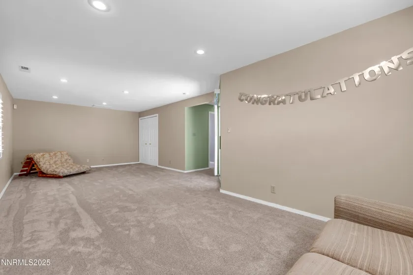 6515 Jamon, Sparks, Nevada 89436, 4 Bedrooms Bedrooms, ,3 BathroomsBathrooms,Residential,Residential,Jamon,250053501