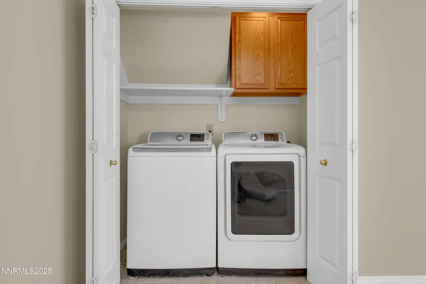 6515 Jamon, Sparks, Nevada 89436, 4 Bedrooms Bedrooms, ,3 BathroomsBathrooms,Residential,Residential,Jamon,250053501