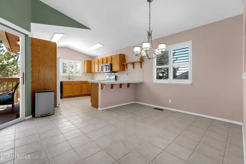 6515 Jamon, Sparks, Nevada 89436, 4 Bedrooms Bedrooms, ,3 BathroomsBathrooms,Residential,Residential,Jamon,250053501