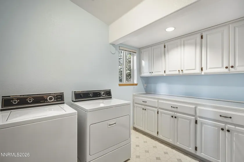 858 Jennifer, Incline Village, Nevada 89451, 3 Bedrooms Bedrooms, ,3 BathroomsBathrooms,Residential,Residential,Jennifer,260001205