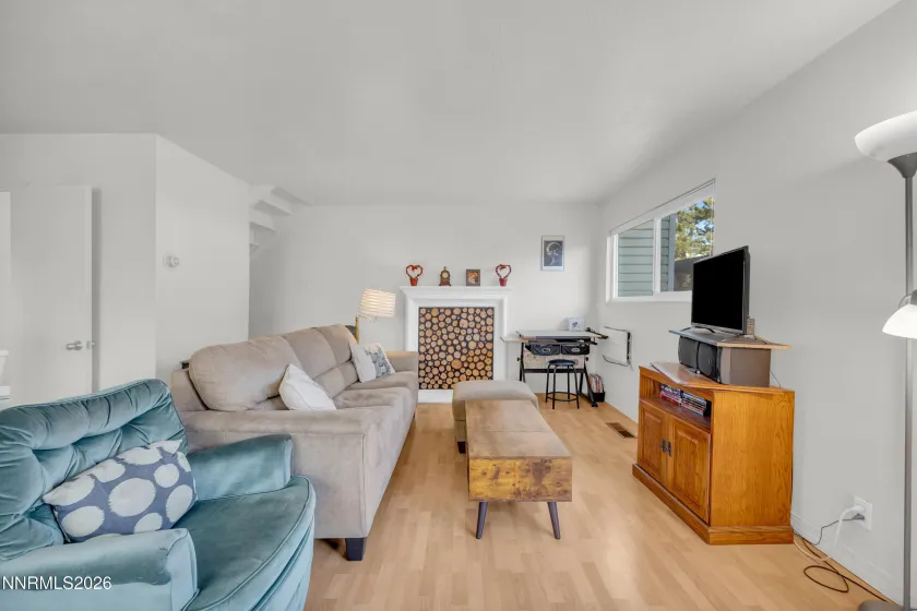 3505 Willow Hills, Reno, Nevada 89512, 3 Bedrooms Bedrooms, ,2 BathroomsBathrooms,Residential,Residential,Willow Hills,260001208