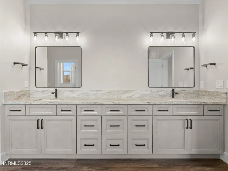 3602 Oakridge, Sparks, Nevada 89436, 4 Bedrooms Bedrooms, ,3 BathroomsBathrooms,Residential,Residential,Oakridge,260000280