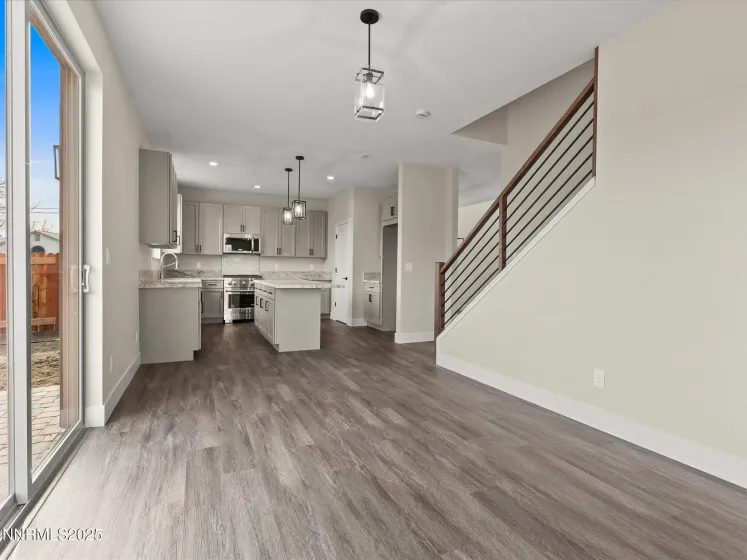 3602 Oakridge, Sparks, Nevada 89436, 4 Bedrooms Bedrooms, ,3 BathroomsBathrooms,Residential,Residential,Oakridge,260000280