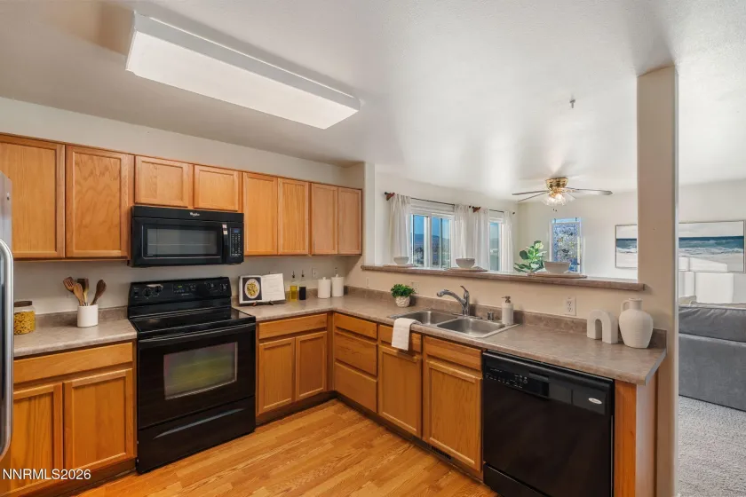 8821 Sunset Breeze, Reno, Nevada 89506, 3 Bedrooms Bedrooms, ,3 BathroomsBathrooms,Residential,Residential,Sunset Breeze,260001210