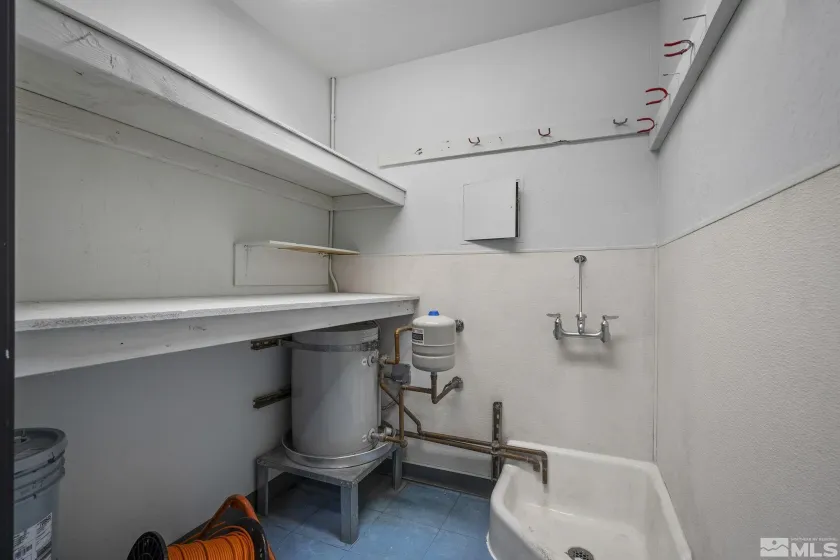 12815 Old Virginia, Reno, Nevada 89521, ,Commercial Lease,Manufactured,Old Virginia,250004075