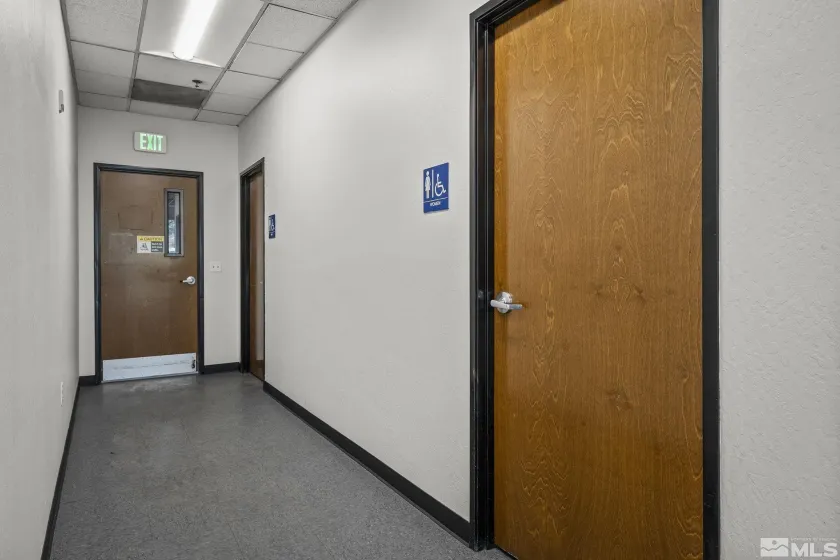 12815 Old Virginia, Reno, Nevada 89521, ,Commercial Lease,Manufactured,Old Virginia,250004075