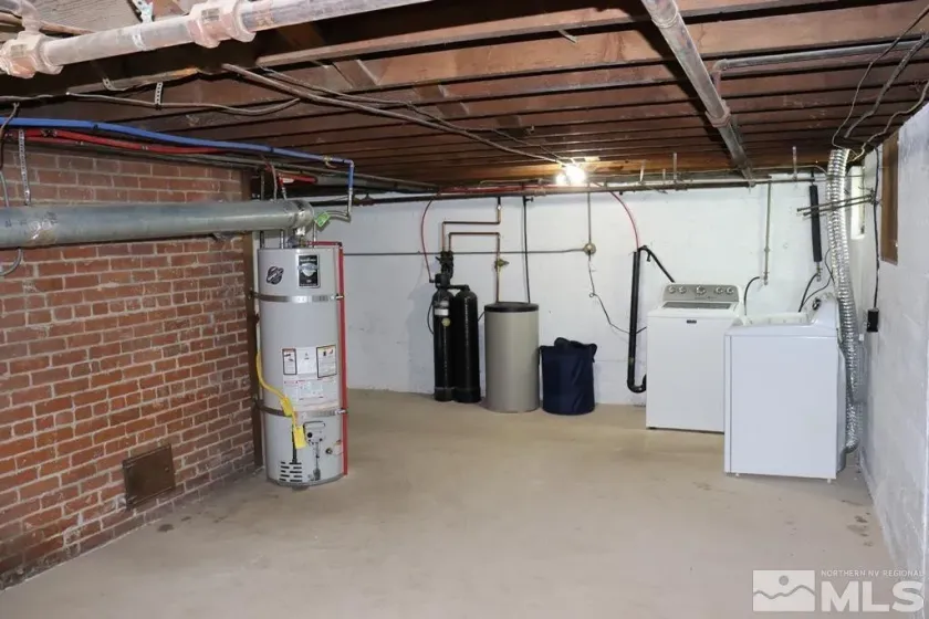 136 First, Winnemucca, Nevada 89445, 3 Bedrooms Bedrooms, ,2 BathroomsBathrooms,Residential,Residential,First,260001217