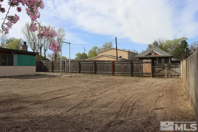 136 First, Winnemucca, Nevada 89445, 3 Bedrooms Bedrooms, ,2 BathroomsBathrooms,Residential,Residential,First,260001217