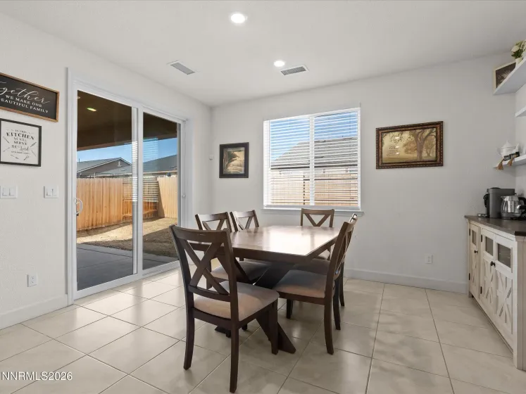 1906 Boundary Peak, Carson City, Nevada 89701, 4 Bedrooms Bedrooms, ,3 BathroomsBathrooms,Residential,Residential,Boundary Peak,260001218