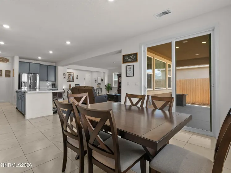 1906 Boundary Peak, Carson City, Nevada 89701, 4 Bedrooms Bedrooms, ,3 BathroomsBathrooms,Residential,Residential,Boundary Peak,260001218