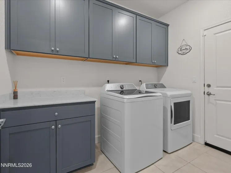 1906 Boundary Peak, Carson City, Nevada 89701, 4 Bedrooms Bedrooms, ,3 BathroomsBathrooms,Residential,Residential,Boundary Peak,260001218