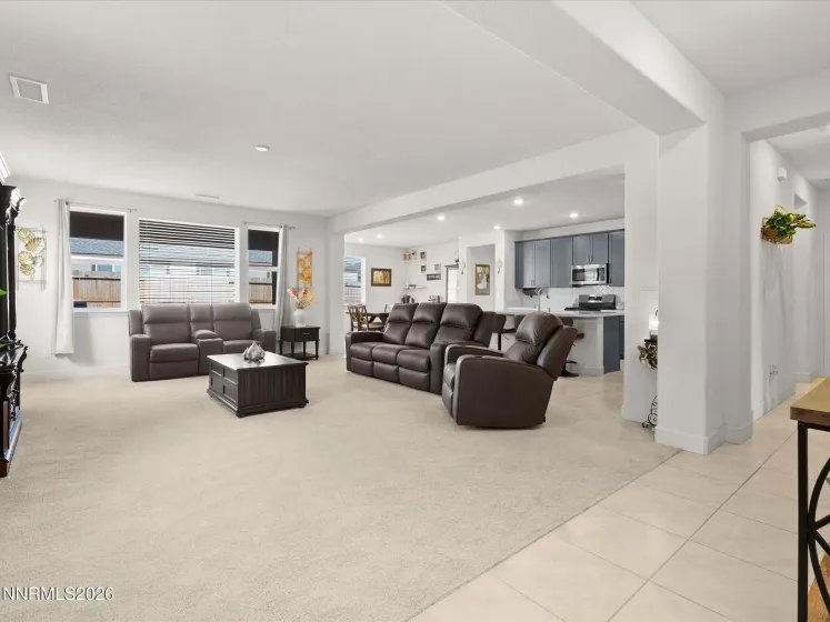 1906 Boundary Peak, Carson City, Nevada 89701, 4 Bedrooms Bedrooms, ,3 BathroomsBathrooms,Residential,Residential,Boundary Peak,260001218