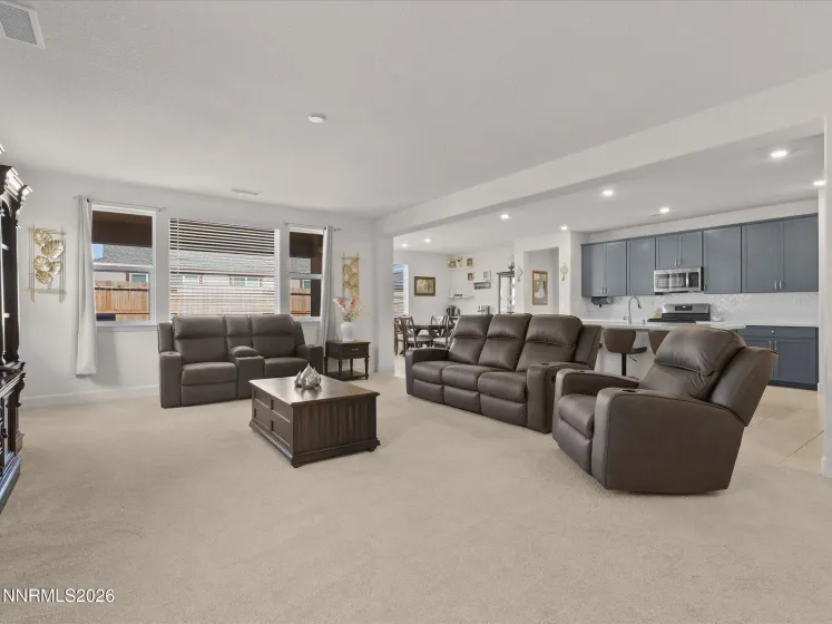 1906 Boundary Peak, Carson City, Nevada 89701, 4 Bedrooms Bedrooms, ,3 BathroomsBathrooms,Residential,Residential,Boundary Peak,260001218