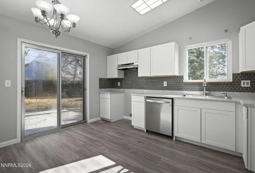 6355 Chinook, Sun Valley, Nevada 89433, 3 Bedrooms Bedrooms, ,2 BathroomsBathrooms,Residential,Residential,Chinook,260001220