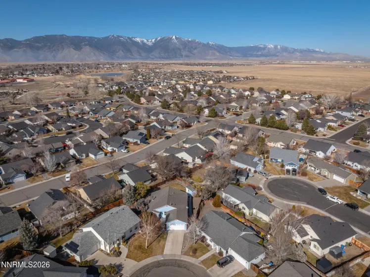 1302 Windsor, Gardnerville, Nevada 89410, 4 Bedrooms Bedrooms, ,2 BathroomsBathrooms,Residential,Residential,Windsor,260001222