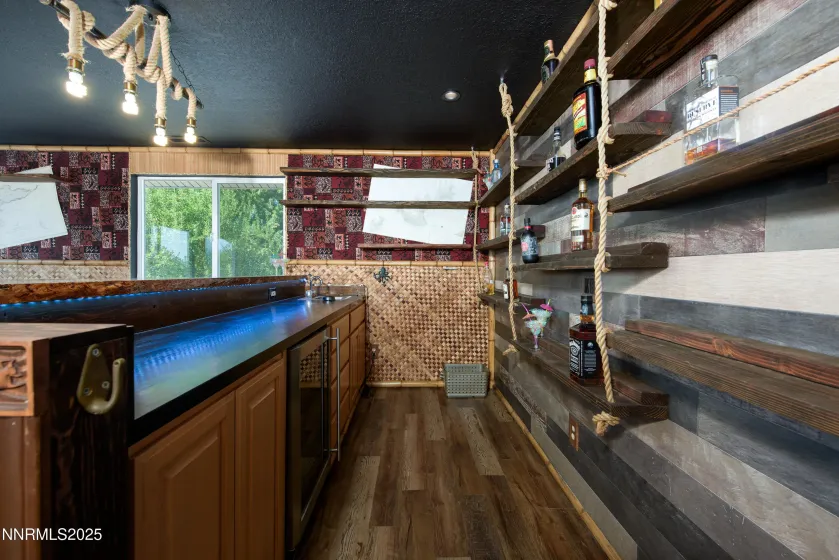 1494 Hussman, Gardnerville, Nevada 89410, 5 Bedrooms Bedrooms, ,3 BathroomsBathrooms,Residential,Residential,Hussman,250056116