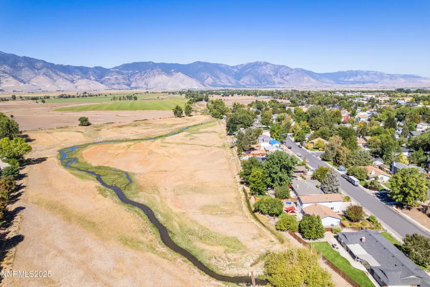 1494 Hussman, Gardnerville, Nevada 89410, 5 Bedrooms Bedrooms, ,3 BathroomsBathrooms,Residential,Residential,Hussman,250056116