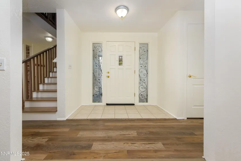 1494 Hussman, Gardnerville, Nevada 89410, 5 Bedrooms Bedrooms, ,3 BathroomsBathrooms,Residential,Residential,Hussman,250056116