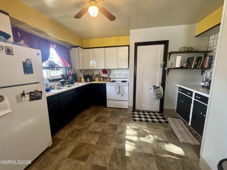 20 Bellevue, Winnemucca, Nevada 89445, 2 Bedrooms Bedrooms, ,1 BathroomBathrooms,Residential,Residential,Bellevue,260001228