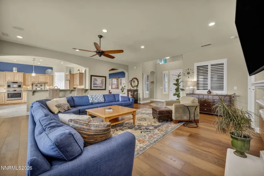 180 Shady Valley, Spanish Springs, Nevada 89441, 4 Bedrooms Bedrooms, ,3 BathroomsBathrooms,Residential,Residential,Shady Valley,260001229