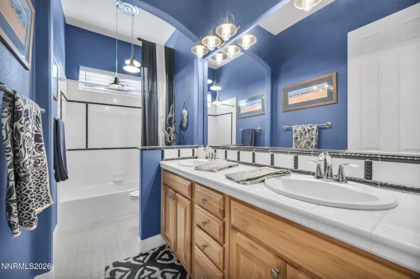 180 Shady Valley, Spanish Springs, Nevada 89441, 4 Bedrooms Bedrooms, ,3 BathroomsBathrooms,Residential,Residential,Shady Valley,260001229