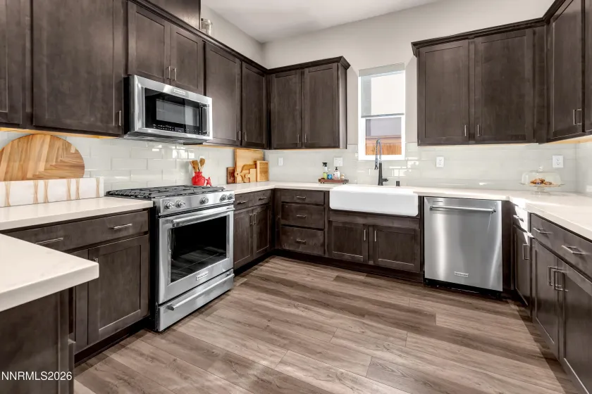 2397 Silent Creek, Sparks, Nevada 89441, 2 Bedrooms Bedrooms, ,2 BathroomsBathrooms,Residential,Residential,Silent Creek,260001237