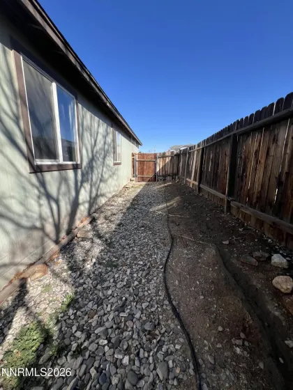 7690 Key Largo, Reno, Nevada 89506, 3 Bedrooms Bedrooms, ,2 BathroomsBathrooms,Residential,Residential,Key Largo,260001238