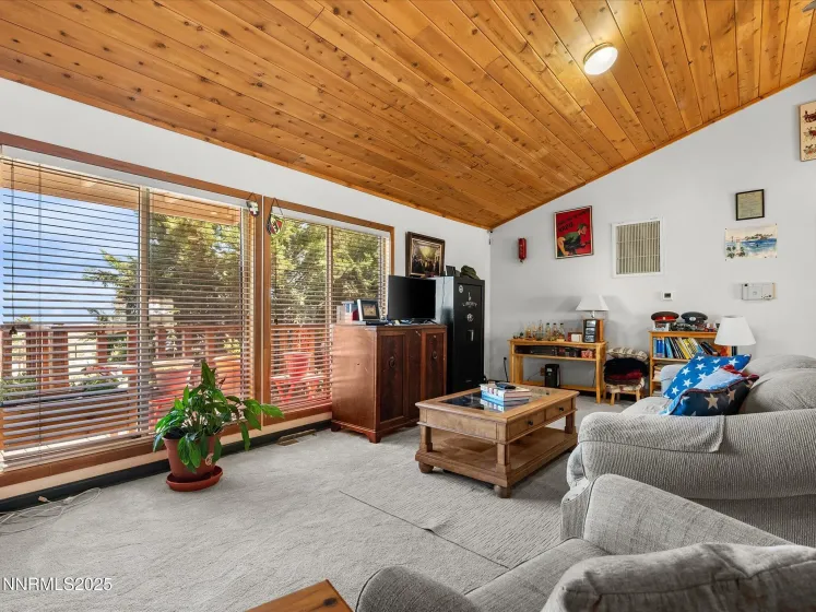 1 Cory Canyon, Hawthorne, Nevada 89415, 3 Bedrooms Bedrooms, ,2 BathroomsBathrooms,Residential,Residential,Cory Canyon,250053504