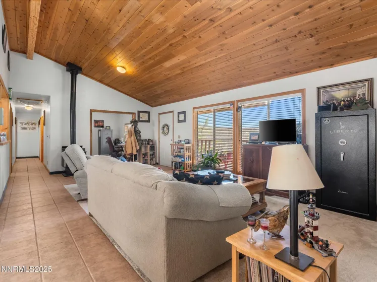 1 Cory Canyon, Hawthorne, Nevada 89415, 3 Bedrooms Bedrooms, ,2 BathroomsBathrooms,Residential,Residential,Cory Canyon,250053504