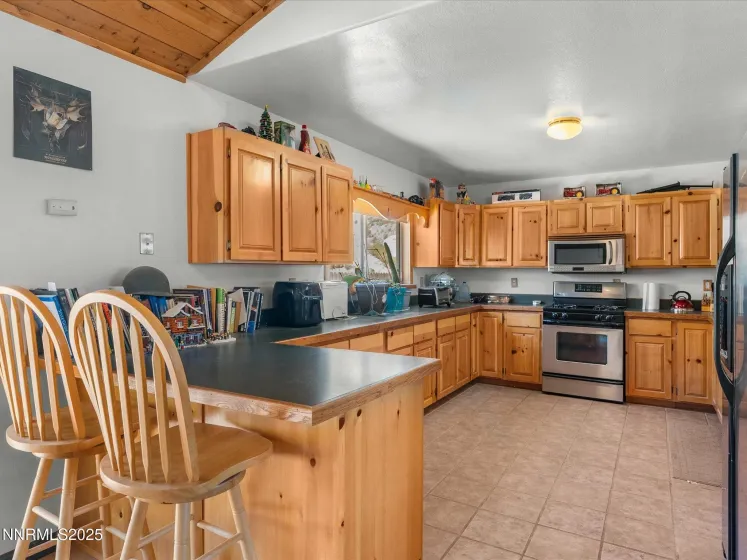 1 Cory Canyon, Hawthorne, Nevada 89415, 3 Bedrooms Bedrooms, ,2 BathroomsBathrooms,Residential,Residential,Cory Canyon,250053504