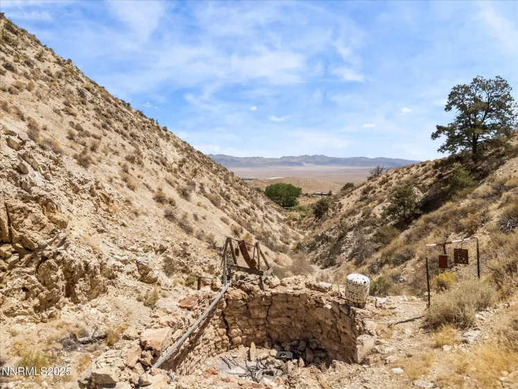 1 Cory Canyon, Hawthorne, Nevada 89415, 3 Bedrooms Bedrooms, ,2 BathroomsBathrooms,Residential,Residential,Cory Canyon,250053504