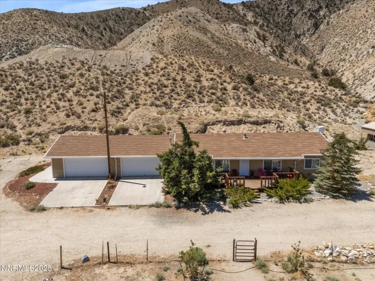 1 Cory Canyon, Hawthorne, Nevada 89415, 3 Bedrooms Bedrooms, ,2 BathroomsBathrooms,Residential,Residential,Cory Canyon,250053504