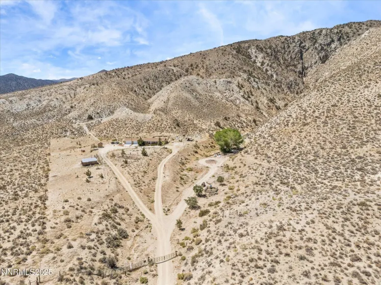 1 Cory Canyon, Hawthorne, Nevada 89415, 3 Bedrooms Bedrooms, ,2 BathroomsBathrooms,Residential,Residential,Cory Canyon,250053504