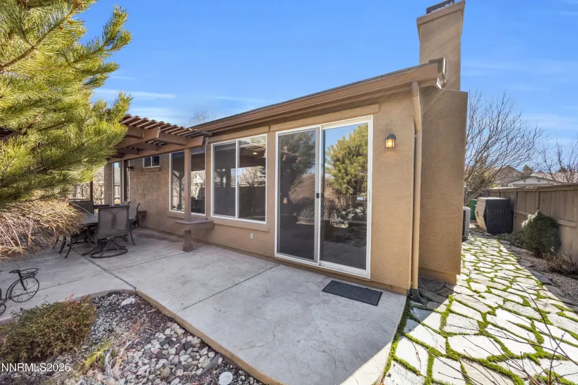531 Martingale, Reno, Nevada 89521, 4 Bedrooms Bedrooms, ,2 BathroomsBathrooms,Residential,Residential,Martingale,260001246