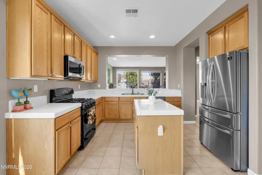 531 Martingale, Reno, Nevada 89521, 4 Bedrooms Bedrooms, ,2 BathroomsBathrooms,Residential,Residential,Martingale,260001246